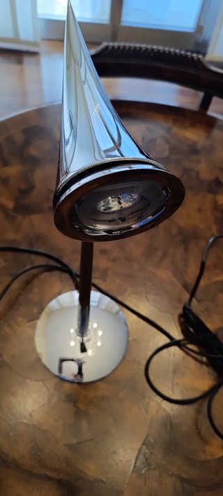 Lampada da tavolo Ara Flos Philippe Starck