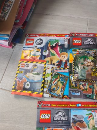 Lote 5 Revistas LEGO Jurassic World