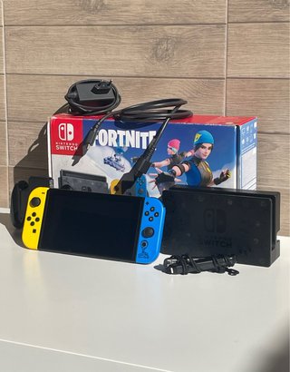 Nintendo Switch Edizione Fortnite