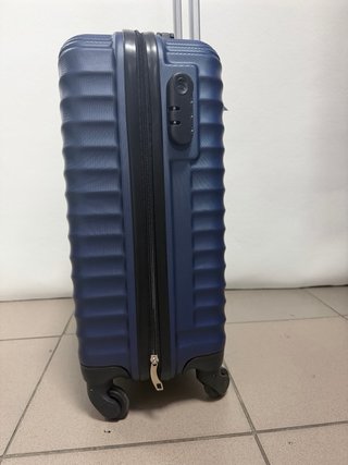 Maleta cabina nueva ligera
