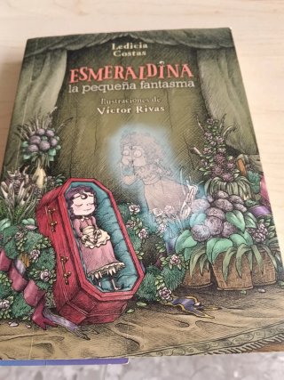 Esmeraldina, la pequeña fantasma