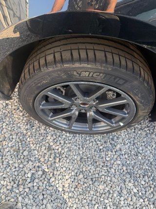 Llantas Tesla Michelin 235/45ZR18