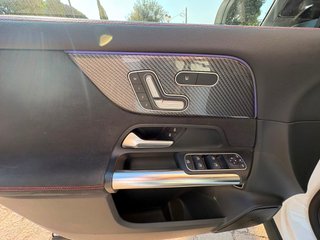 Mercedes-Benz GLA (H247) 2021
