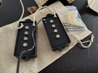 Pastillas Bajo Bacchus P-Bass Japan