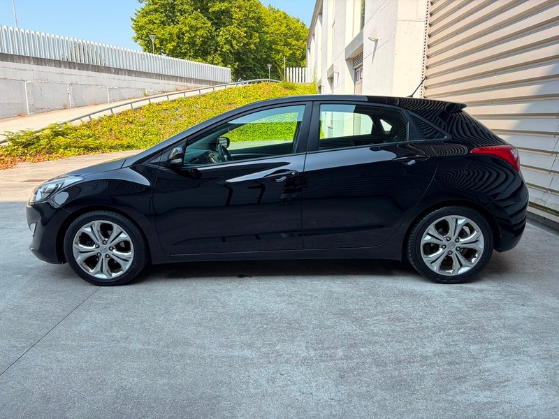 Hyundai i30 1.6 CRDi SLE 2014, foto 6