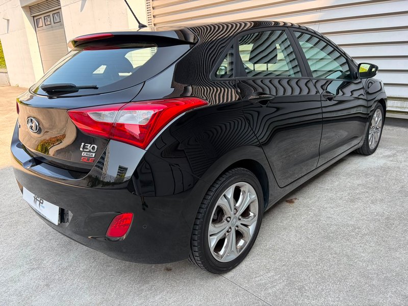 Hyundai i30 1.6 CRDi SLE 2014, foto 3