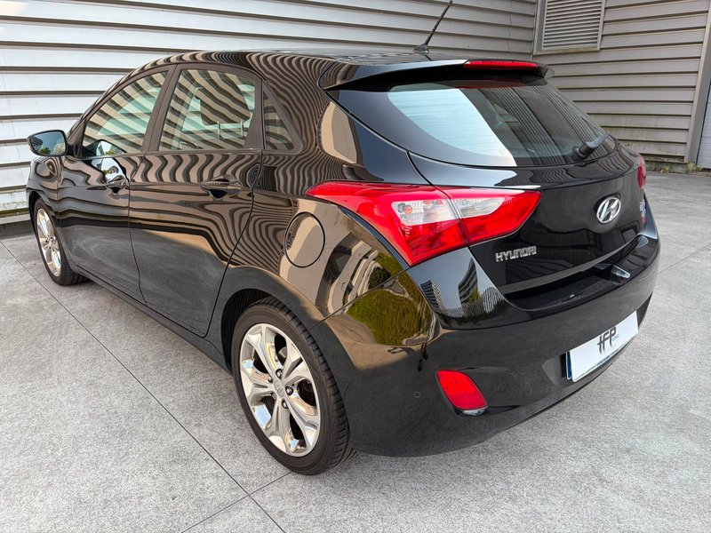 Hyundai i30 1.6 CRDi SLE 2014, foto 5