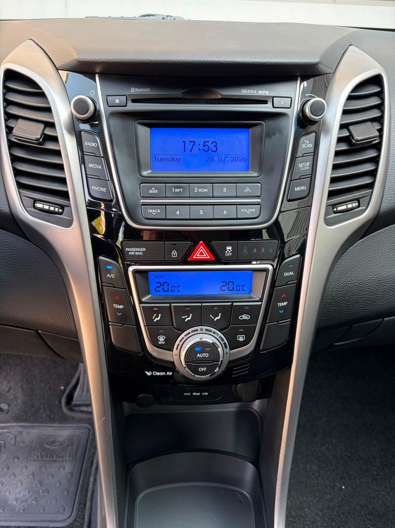 Hyundai i30 1.6 CRDi SLE 2014, foto 13