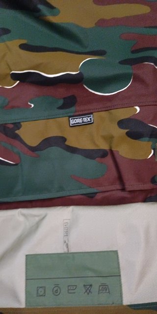 Funda de camuflaje Gorerex para saco de dormir