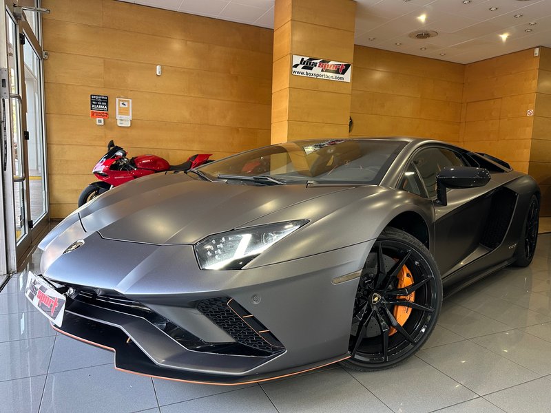 Lamborghini Aventador S - foto 1