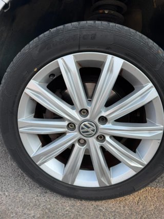 Volkswagen Caddy 2011