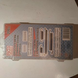 Kit 200 Muelles Compresión y Extensión