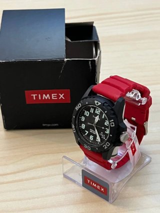 Timex Reloj Main Street TW5M61000 Rojo