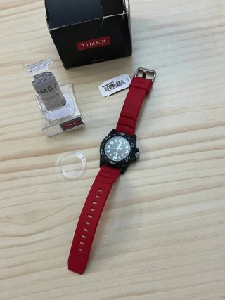 Timex Reloj Main Street TW5M61000 Rojo
