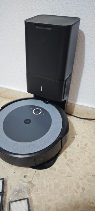iRobot Roomba i3+ con estación de vaciado