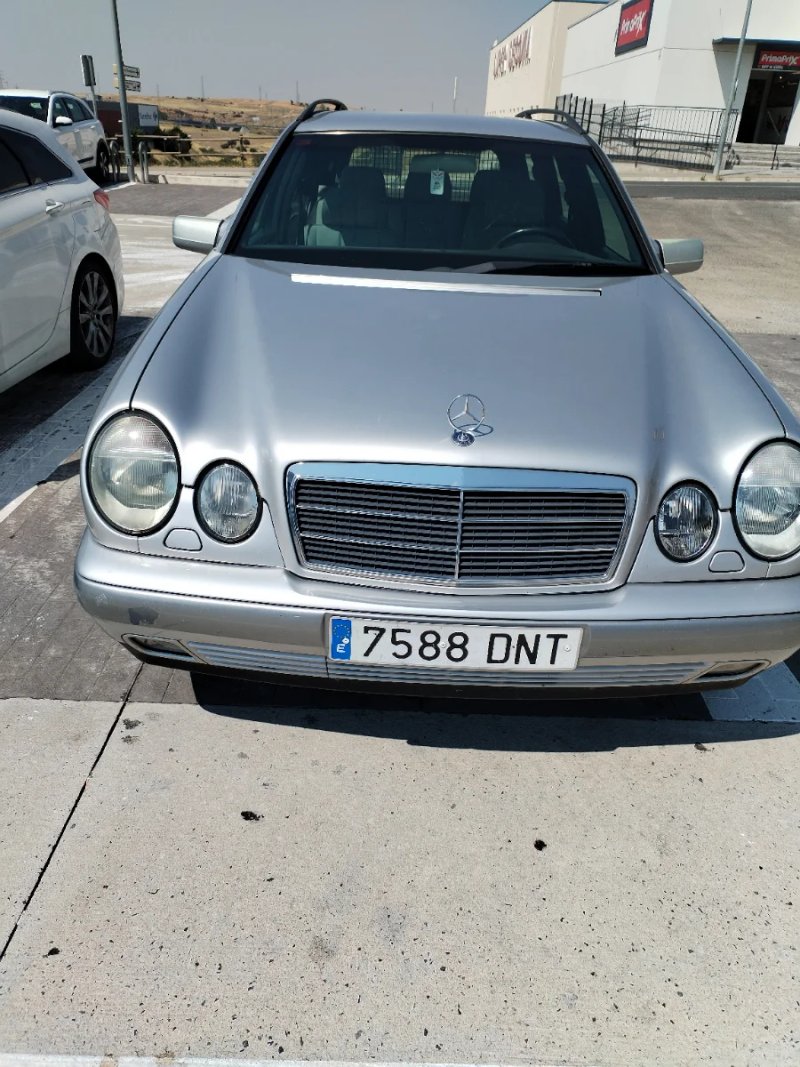 Mercedes-Benz Clase E 1997 - foto 1