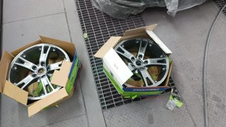 Juego 4 Llantas 17" 1000 Miglia VE + Neumaticos