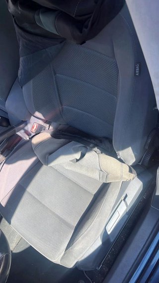 VOLKSWAGEN GOLF V MOTION