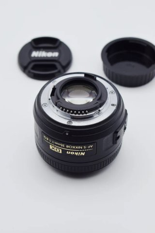 Objetivo Nikon AF-S DX NIKKOR 35mm 1:1.8G