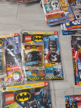 Lote 5 Revistas LEGO Batman