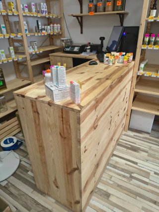 Mostrador L madera natural tienda