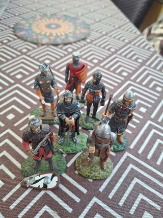 Figuras plomo Edad Media