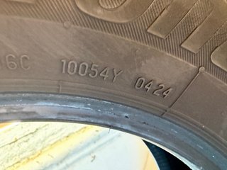 Neumáticos Bridgestone 235/65r16