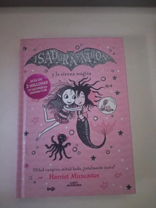 Isadora Moon y la sirena mágica / Isadora Moon ...