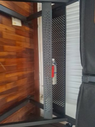 Tavolo da disegno in legno e nero