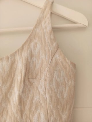 Vestido beige jacquard talla XS