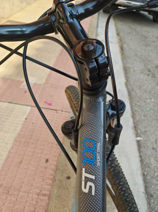 Bicicleta Rockrider ST100