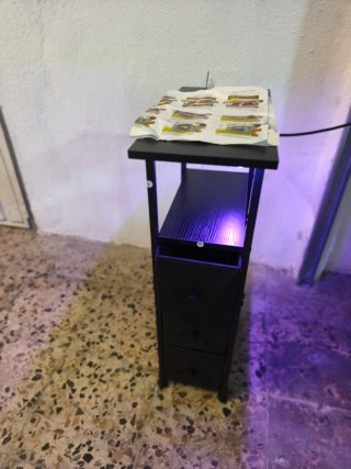 Mesa Auxiliar Estrecha con Carga