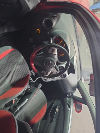 Coche Rojo