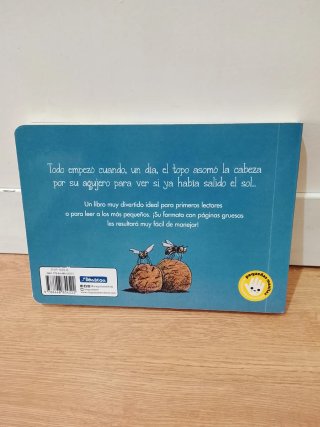 Libro infantil El topo que quería saber quién se