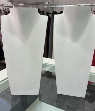 Espositore collane bianco in legno