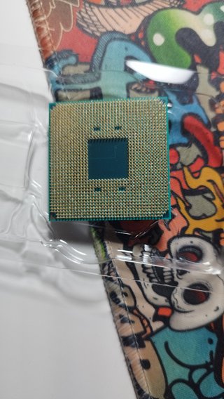 AMD Ryzen 5 5600G 4.40GHz - Como nuevo
