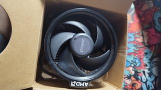 AMD Ryzen 5 5600G 4.40GHz - Como nuevo