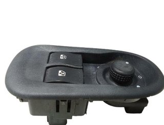 Mando elevalunas 8200637849 renault master 2382566