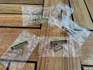 Pines Insignias Barbour originales 5X15€