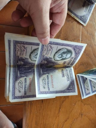 36 Billetes 100 Pesetas 15 Agosto 1928