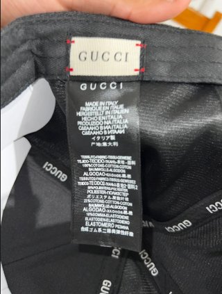 Berretto Gucci Nero con Strisce Verde e Rosse