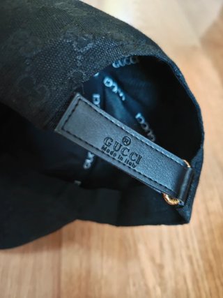 Berretto Gucci Nero con Strisce Verde e Rosse