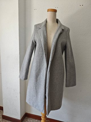 Abrigo Stradivarius gris – Talla M