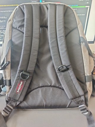 Mochila Eastpak Provider Gris