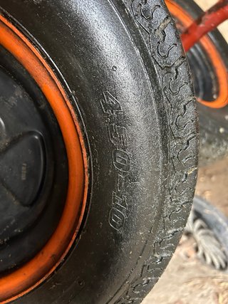 3 Ruedas con llanta para remolque
