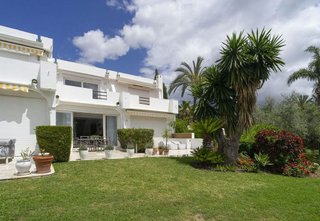 Casa pareada en alquiler en Los Naranjos - Las Brisas en Marbella