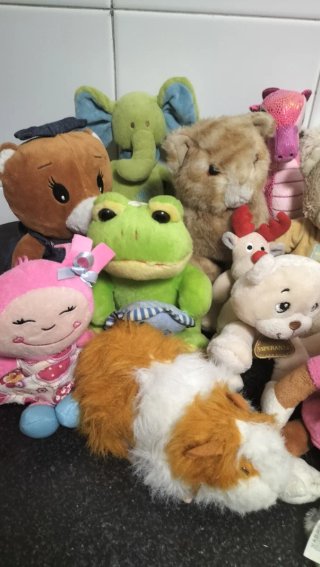 Muñecos.