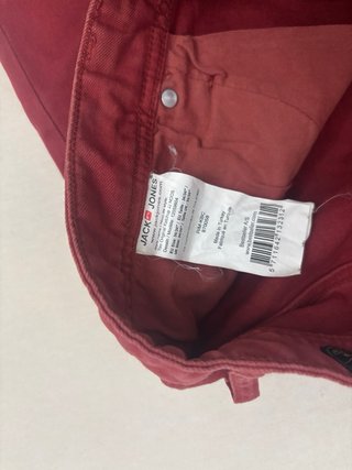 Pantalones Rojos