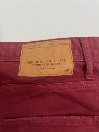 Pantalones Rojos