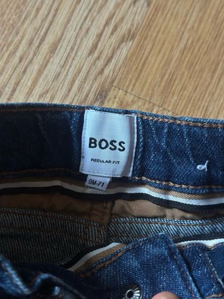Pantalón vaquero BOSS Talla 9 meses